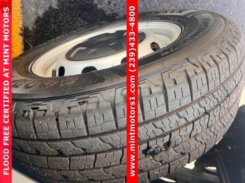 Used 2022 Ford Transit 250 148 High Roof Extended image 39