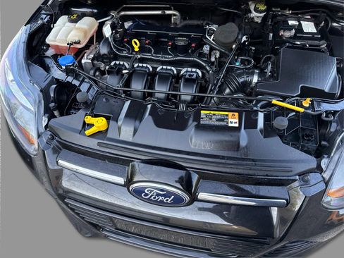 Used 2014 Ford Focus Titanium FWD image 13