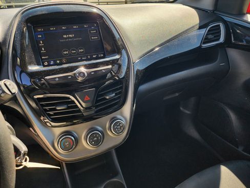 Used 2022 Chevrolet Spark LT image 15