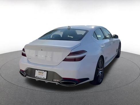 Used 2025 Genesis G70 2.5T image 7
