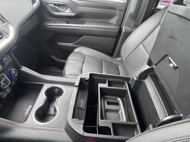 Used 2022 Chevrolet Suburban RST w/ Luxury Package AWD/4WD image 37