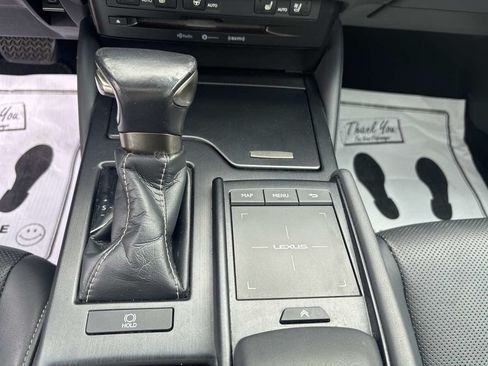 Used 2019 Lexus ES 350 w/ Premium Package FWD image 31