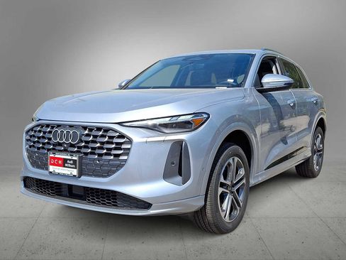 New 2026 Audi Q5 Premium AWD/4WD image 1