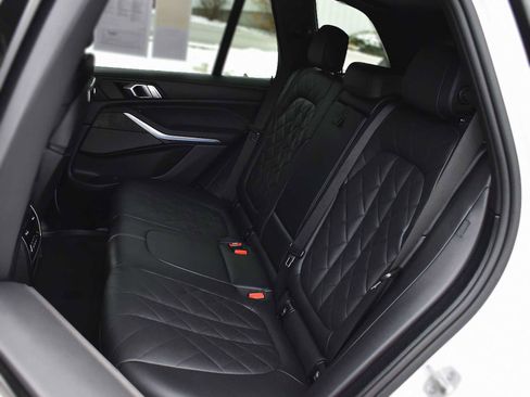 Used 2026 BMW X5 xDrive40i image 17