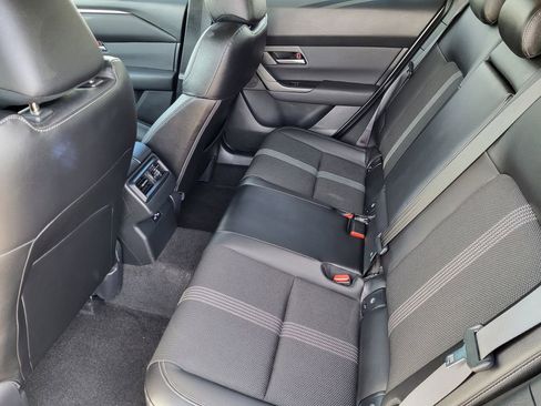 Certified 2025 MAZDA CX-50 AWD 2.5 S w/ Premium Package image 18