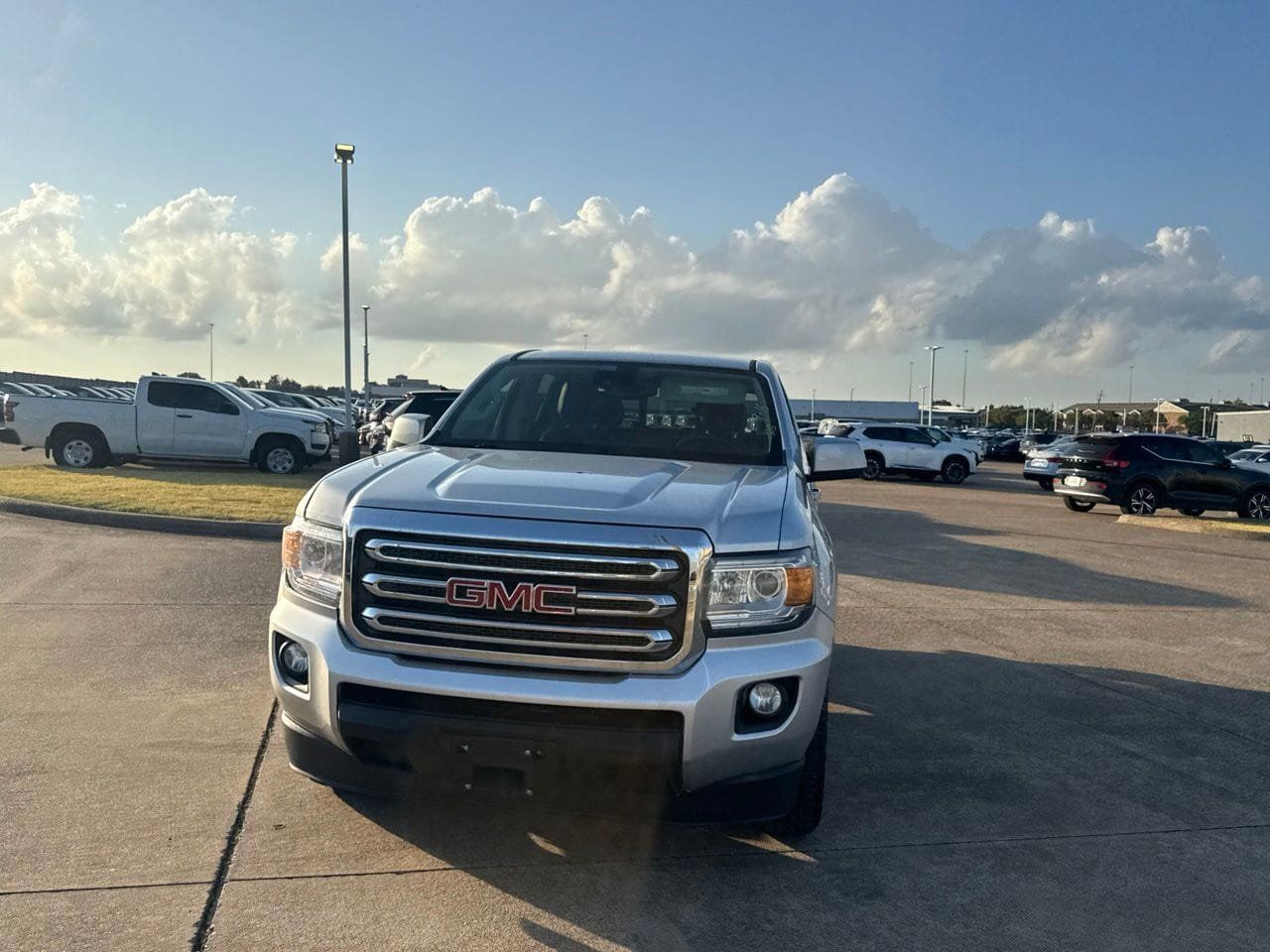 Used 2018 GMC Canyon SLE w/ SLE Convenience Package RWD image 7