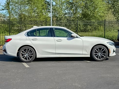 Used 2021 BMW 330i xDrive Sedan image 2