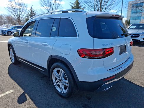 Certified 2022 Mercedes-Benz GLB 250 4MATIC image 4