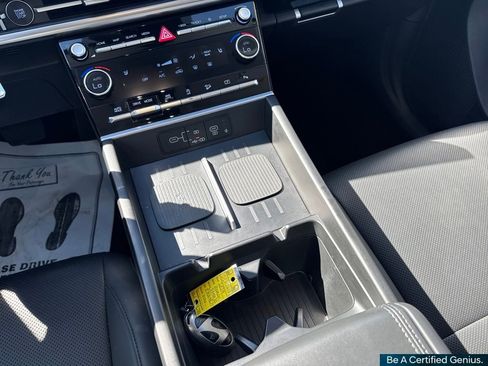 Used 2024 Hyundai Santa Fe SEL image 41