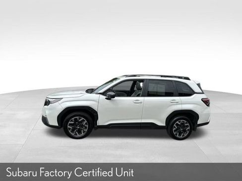 Certified 2025 Subaru Forester Premium AWD/4WD image 5