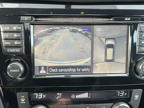 Used 2016 Nissan Rogue SL w/ SL Premium Package AWD/4WD image 10