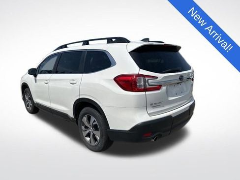 Used 2025 Subaru Ascent Premium AWD/4WD image 5