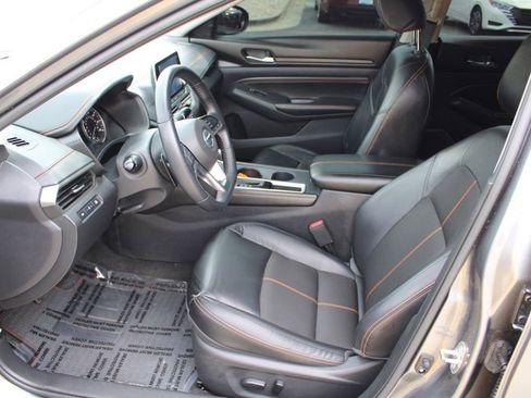 Used 2020 Nissan Altima 2.5 SR image 15