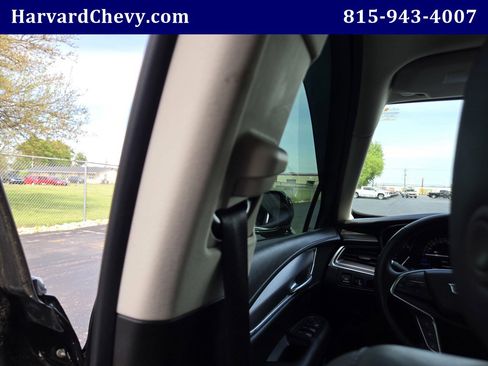 Used 2019 Cadillac XT5 Premium Luxury AWD/4WD image 32