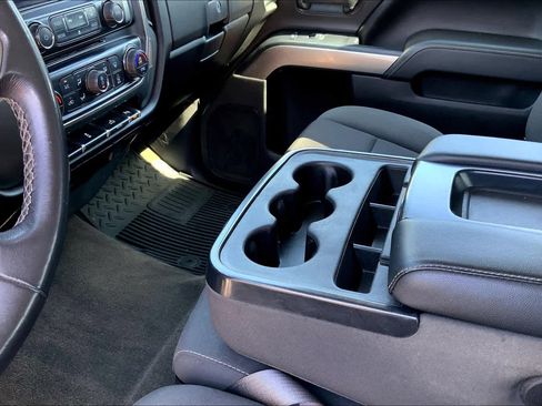 Used 2017 Chevrolet Silverado 1500 LT w/ Texas Edition RWD image 17