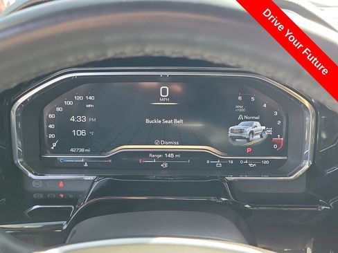 Used 2023 GMC Sierra 1500 Elevation w/ LPO, Elevation Black Package AWD/4WD image 9