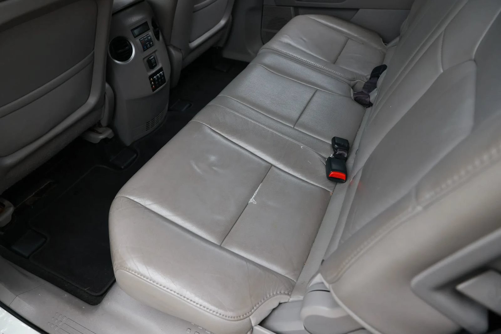 Used 2012 Honda Pilot Touring image 26