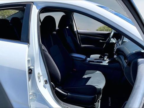 Certified 2023 Nissan Sentra SV w/ All-Weather Package FWD image 27