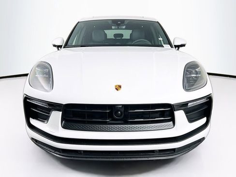 New 2026 Porsche Macan image 6