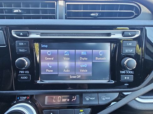Used 2015 Toyota Prius C Two FWD image 22