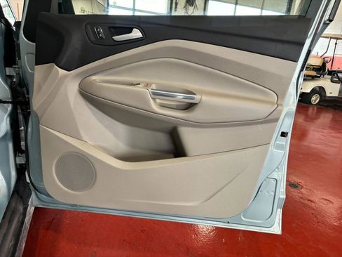 Used 2013 Ford C-MAX SEL image 31
