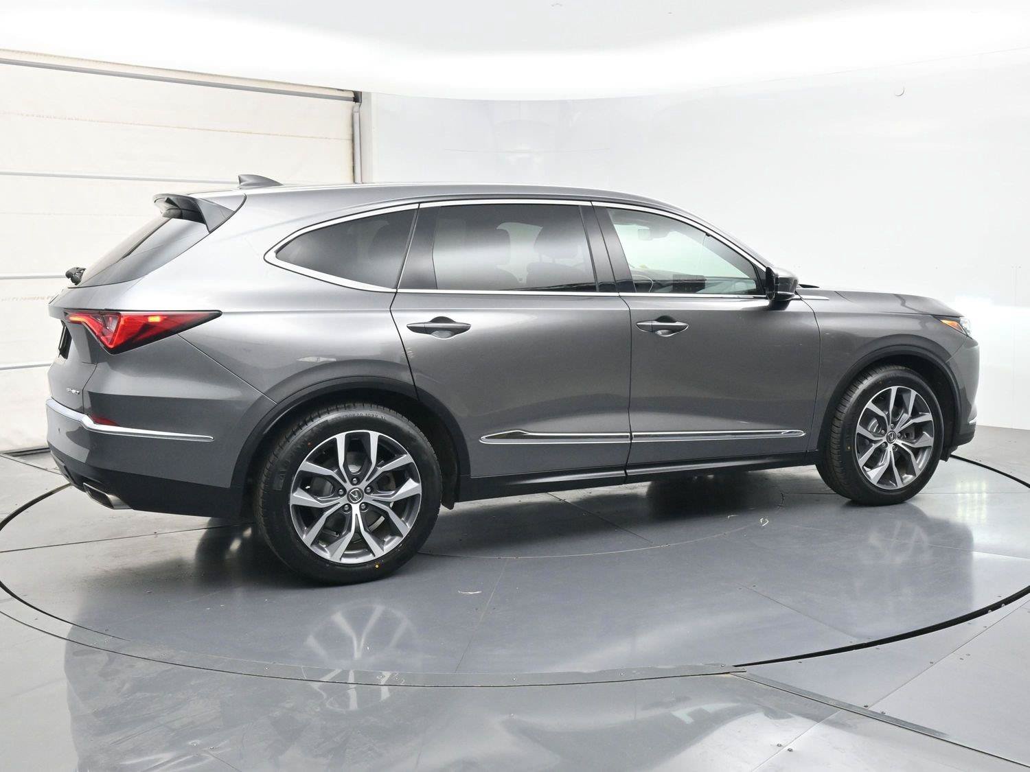 Certified 2023 Acura MDX w/ Technology Package AWD/4WD image 28