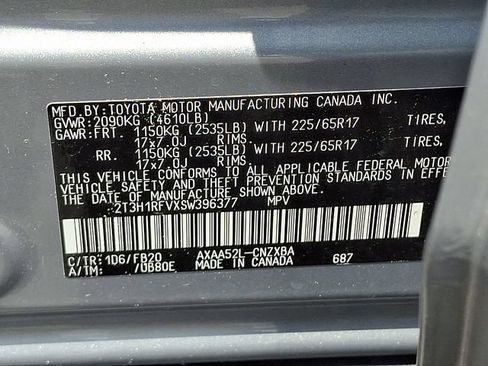 Used 2025 Toyota RAV4 LE FWD image 27