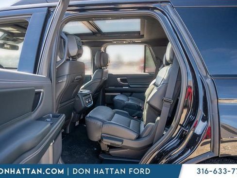 New 2026 Ford Expedition Platinum w/ Stealth Appearance Package image 22