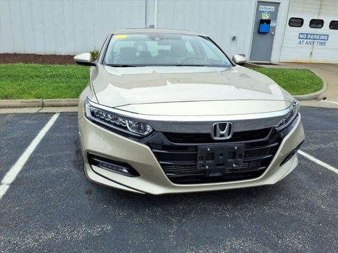 Used 2018 Honda Accord EX image 7