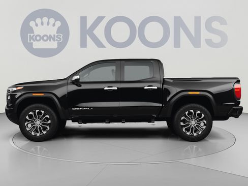 Used 2024 GMC Canyon Denali w/ LPO, Denali Black Edition AWD/4WD image 2