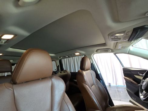 Used 2019 Subaru Ascent Touring w/ Popular Package #3 AWD/4WD image 19
