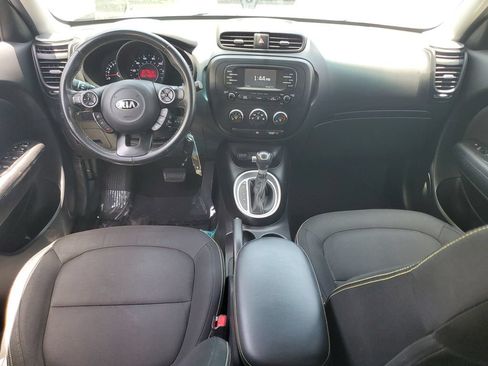 Used 2016 Kia Soul + w/ Designer's Package FWD image 16