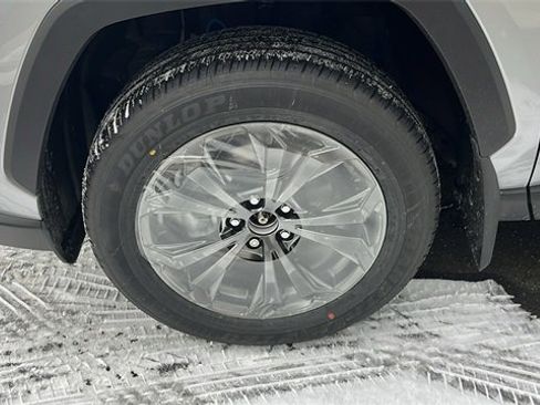 New 2025 Toyota RAV4 XLE Premium image 5