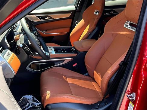 New 2026 Jaguar F-PACE R-Dynamic S AWD/4WD image 9