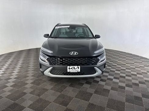 Used 2023 Hyundai Kona SEL AWD/4WD image 3