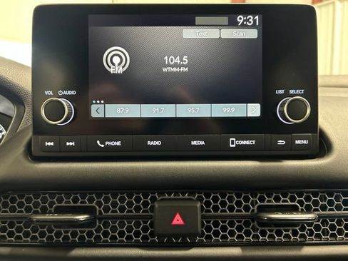 Certified 2025 Honda HR-V Sport image 31