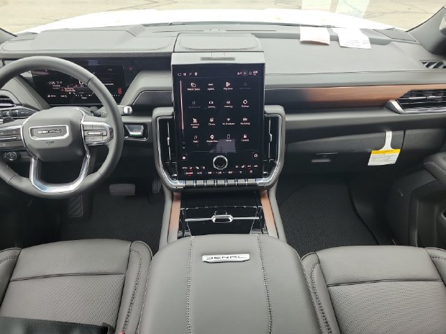 New 2026 GMC Yukon Denali AWD/4WD image 9