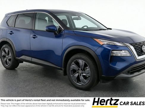 Used 2025 Nissan Rogue SV FWD image 1