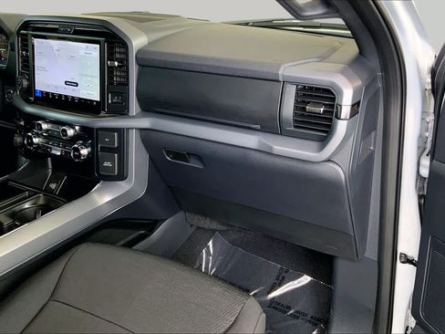 Used 2025 Ford F150 XLT w/ Equipment Group 302A MID AWD/4WD image 19