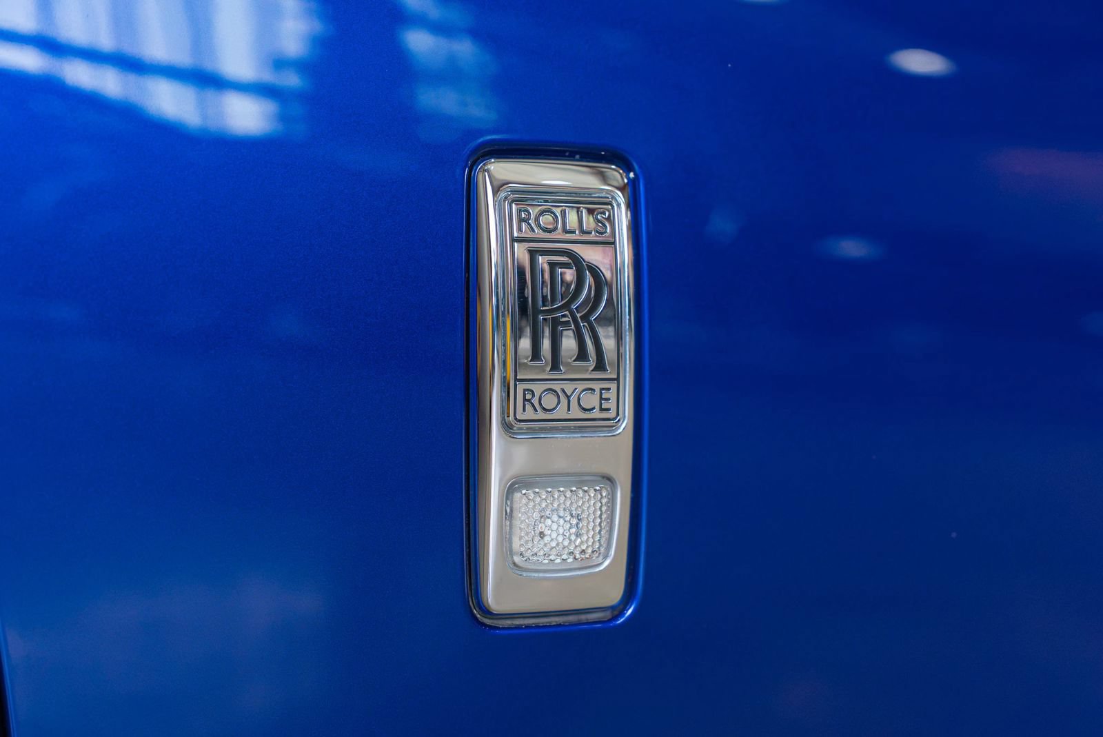 Used 2017 Rolls-Royce Dawn RWD image 10