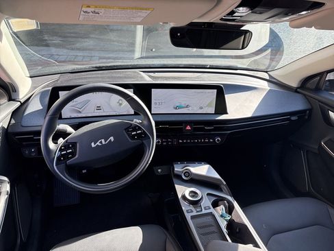 Certified 2024 Kia EV6 Wind w/ Wind Technology Package image 10