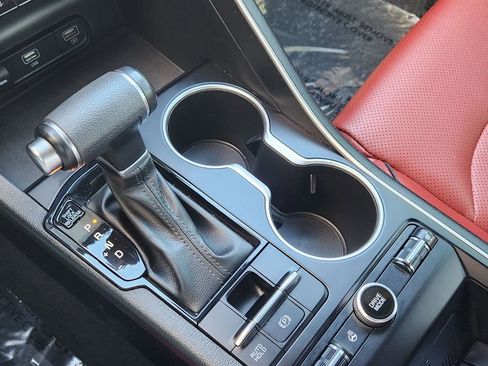 Used 2024 Kia K5 GT-Line image 10