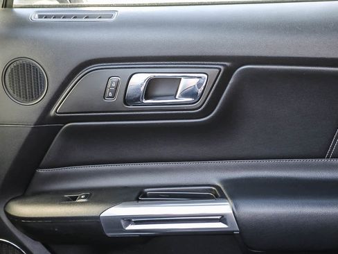 Used 2015 Ford Mustang GT Premium RWD image 20