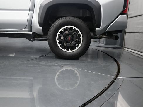 Used 2024 Toyota Tacoma TRD Off-Road AWD/4WD image 14