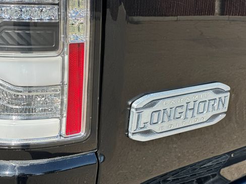 Used 2019 RAM 1500 Limited AWD/4WD image 39