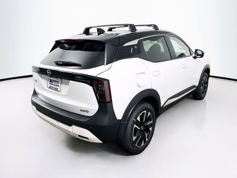 New 2026 Nissan Kicks SV AWD/4WD image 7