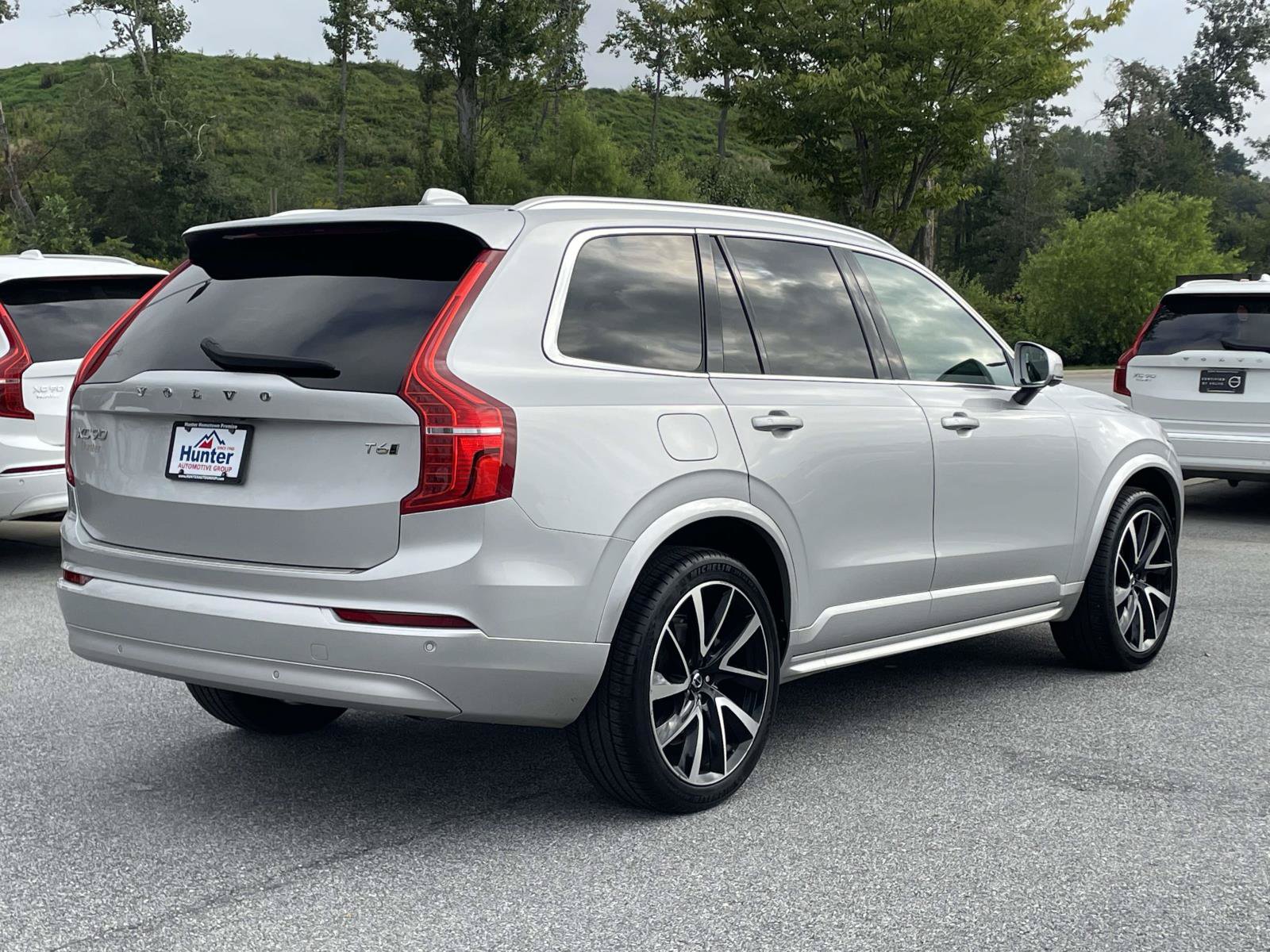 Used 2022 Volvo XC90 T6 Momentum w/ Advanced Package AWD/4WD image 28