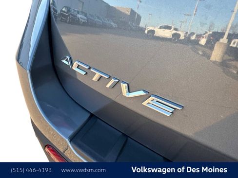 Used 2025 Ford Explorer Active image 6