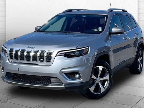 Used 2019 Jeep Cherokee Limited AWD/4WD image 12