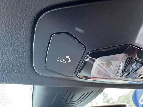 Used 2023 BMW 430i xDrive Convertible w/ M Sport Package image 30